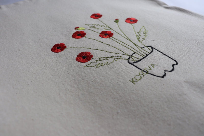 Red poppy - Embroided tote bag